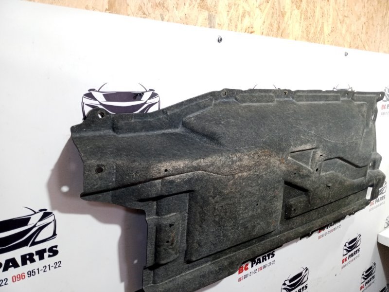 Защита днища кузова правая Rogue 2021 T33 2.5