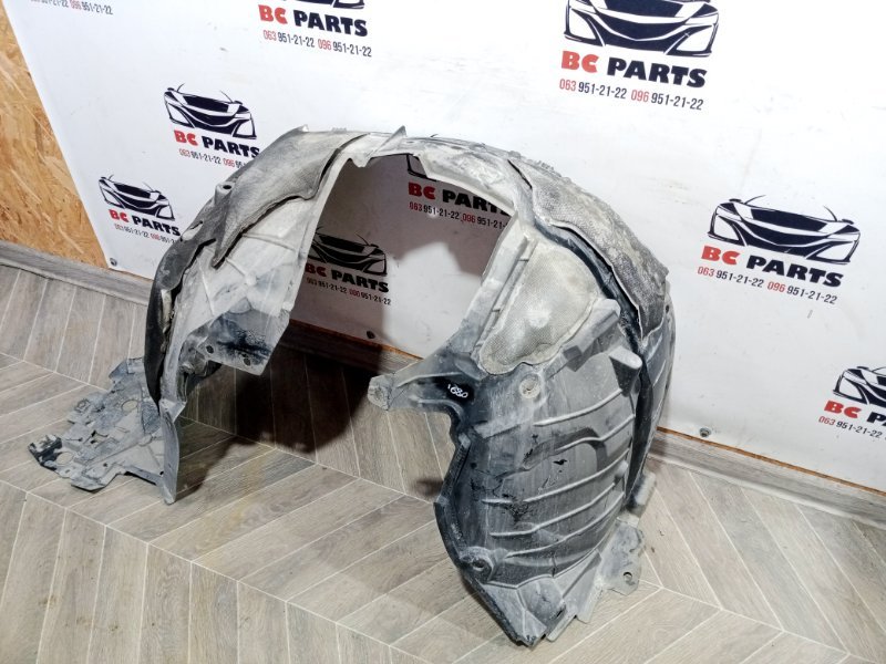 Подкрылок передний правый Rogue 2021 T33 2.5