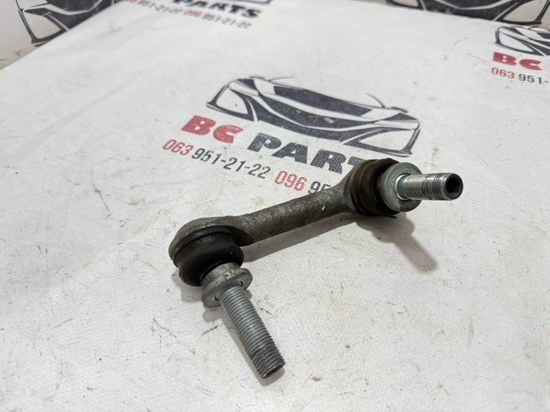 Стойка стабилизатора задняя левая Rogue 2020 T33 2.5 Стойка стабилизатора задняя левая Rogue 2020 T33 2.5