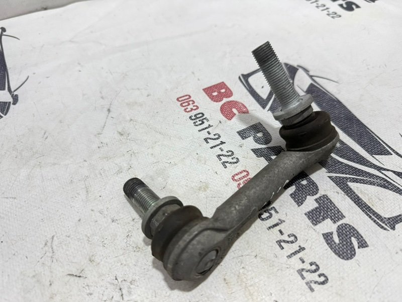 Стойка стабилизатора задняя правая Nissan Rogue 2020 T33 2.5 56261-6RR0A Б/У