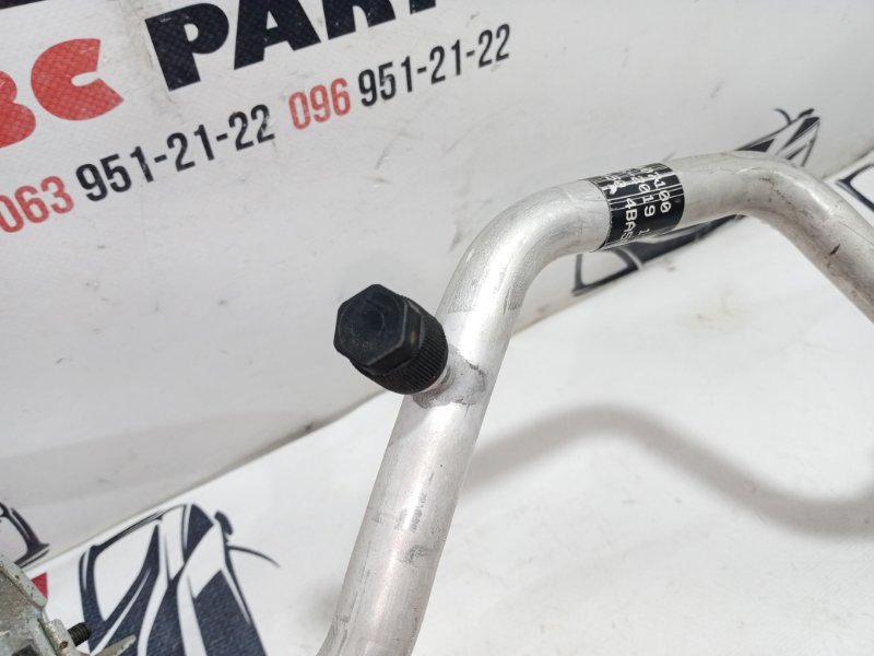 Трубка кондиционера Rogue 2019 T32 QR25 2.5 Трубка кондиционера Rogue 2019 T32 QR25 2.5