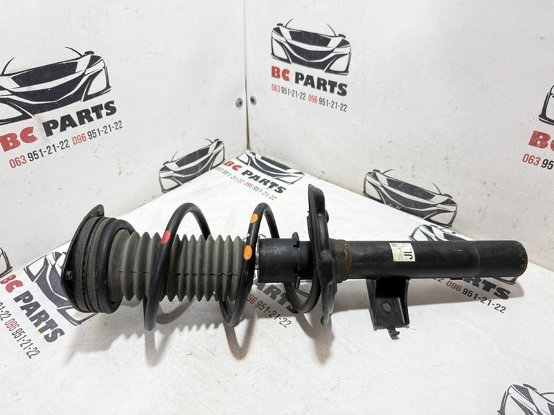 Запчасть стойка подвески передняя левая Nissan Rogue 2020 T33 2.5 E4303-6RR0E Б/У Стойка подвески передняя левая Nissan Rogue 2020 T33 2.5 E4303-6RR0E Б/У