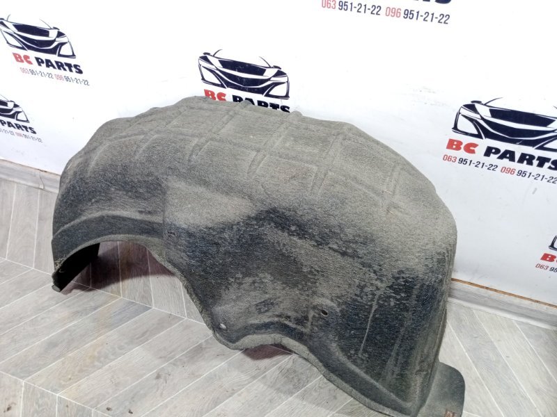 Подкрылок задний правый Nissan Rogue T32 QR25 2.5 Подкрылок задний правый Nissan Rogue T32 QR25 2.5