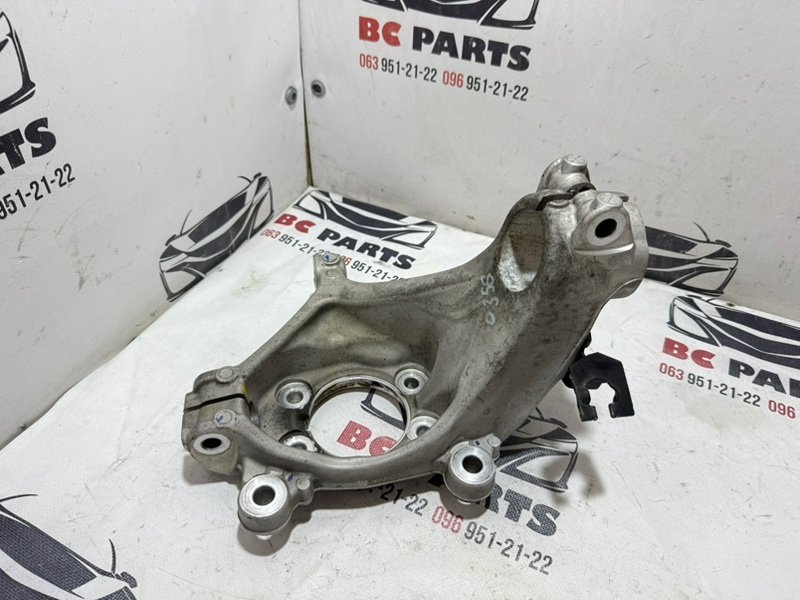 Кулак поворотный передний левый Nissan Rogue T33 2.5