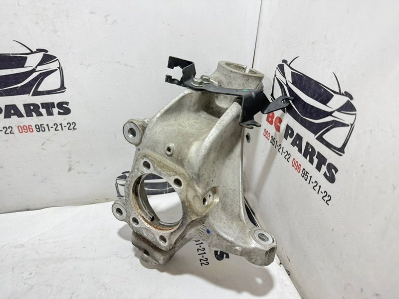 Кулак поворотный передний левый Rogue 2020 T33 2.5