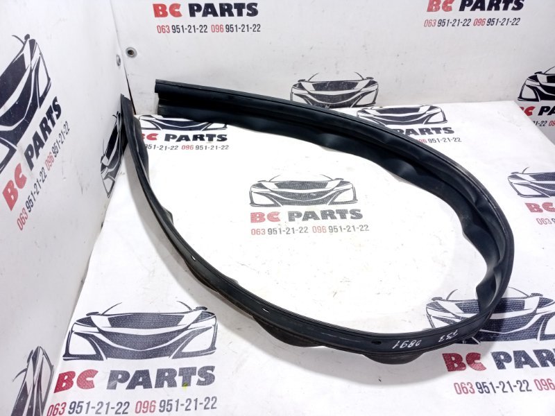 Накладка порога правая Rogue 2021 T33 2.5 Накладка порога правая Rogue 2021 T33 2.5