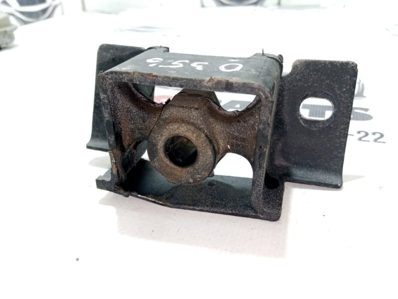 Подушка глушителя передняя Nissan Rogue 2020 T33 2.5 20651-JG30A Б/У