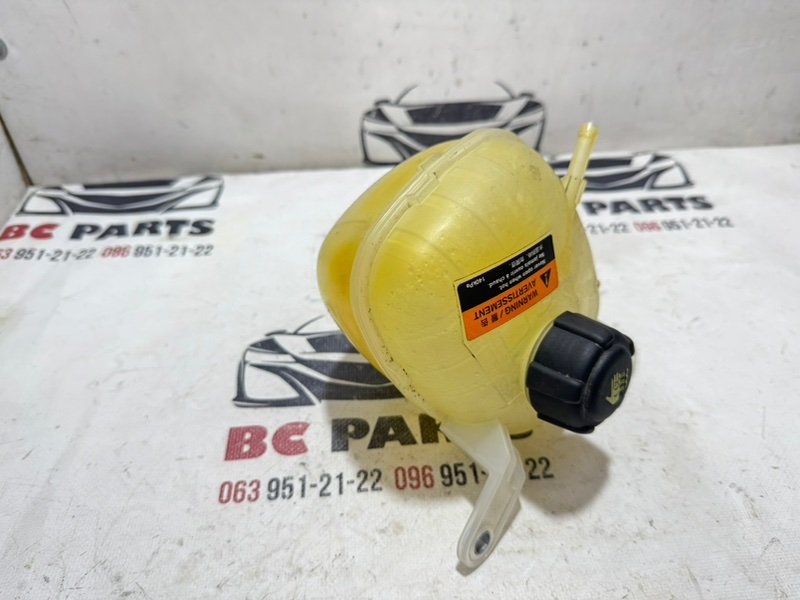 Бачок расширительный Nissan Rogue 2020 T33 2.5 21710-6RC0A Б/У