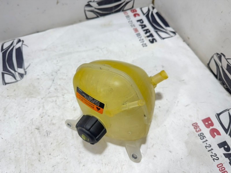 Бачок расширительный Nissan Rogue T33 2.5