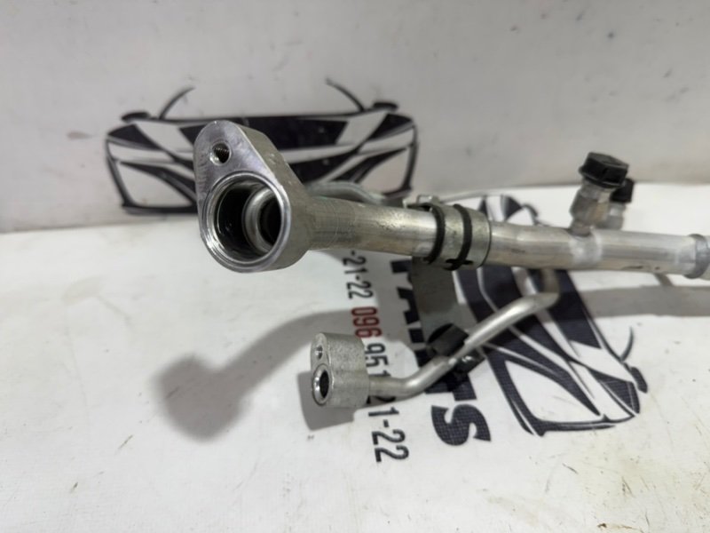 Трубка кондиционера Nissan Rogue T33 2.5 Трубка кондиционера Nissan Rogue T33 2.5