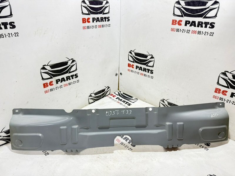 Запчасть крепление бампера заднее Nissan Rogue 2020 T33 2.5 747986rr0h Б/У Крепление бампера заднее Nissan Rogue 2020 T33 2.5 747986rr0h Б/У