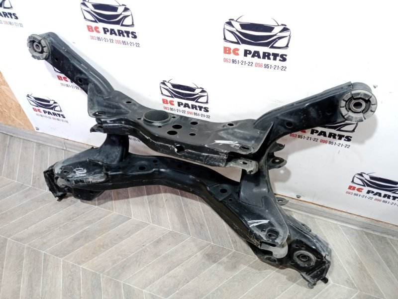 Запчасть подрамник задний Nissan Rogue 2021 T33 2.5 55400-6RR4A Б/У Подрамник задний Nissan Rogue 2021 T33 2.5 55400-6RR4A Б/У