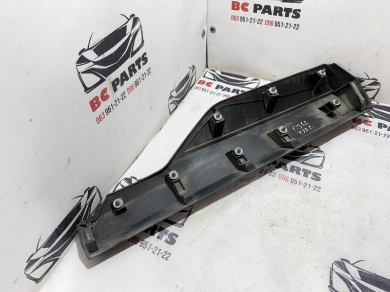 Накладка двери задняя левая Rogue 2020 T33 2.5