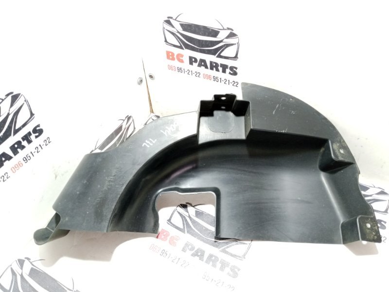Защита бампера задняя левая Nissan Rogue T32 QR25 2.5