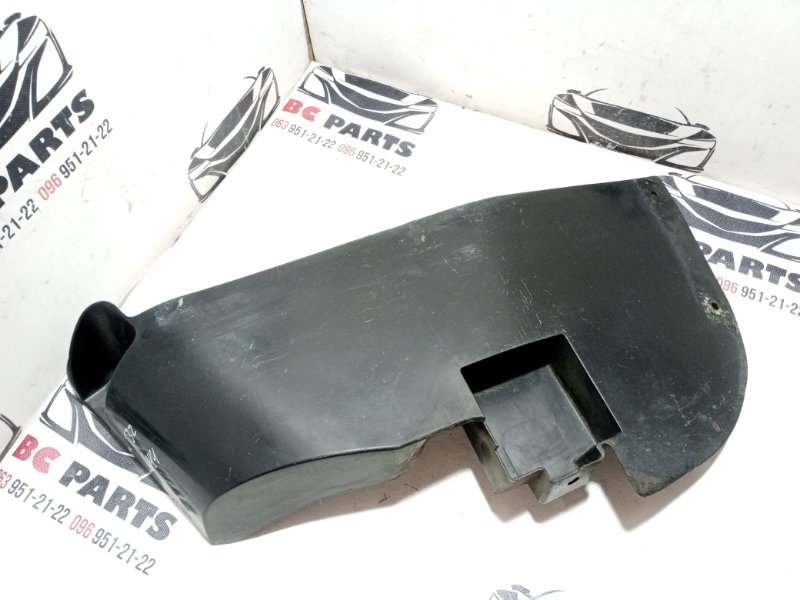 Защита бампера задняя правая Nissan Rogue T32 QR25 2.5
