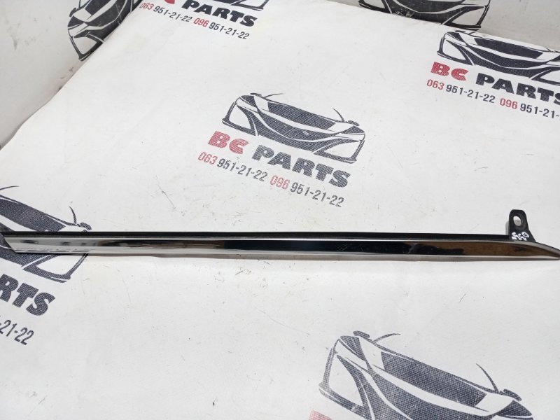 Молдинг крыла задний левый Nissan Rogue 2020 T33 2.5 768A5-6RA0A Б/У