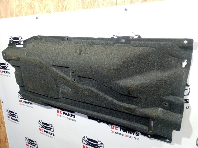 Защита днища кузова правая Rogue 2020 T33 2.5