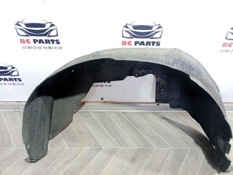 Подкрылок задний левый Rogue 2020 T33 2.5 Подкрылок задний левый Rogue 2020 T33 2.5