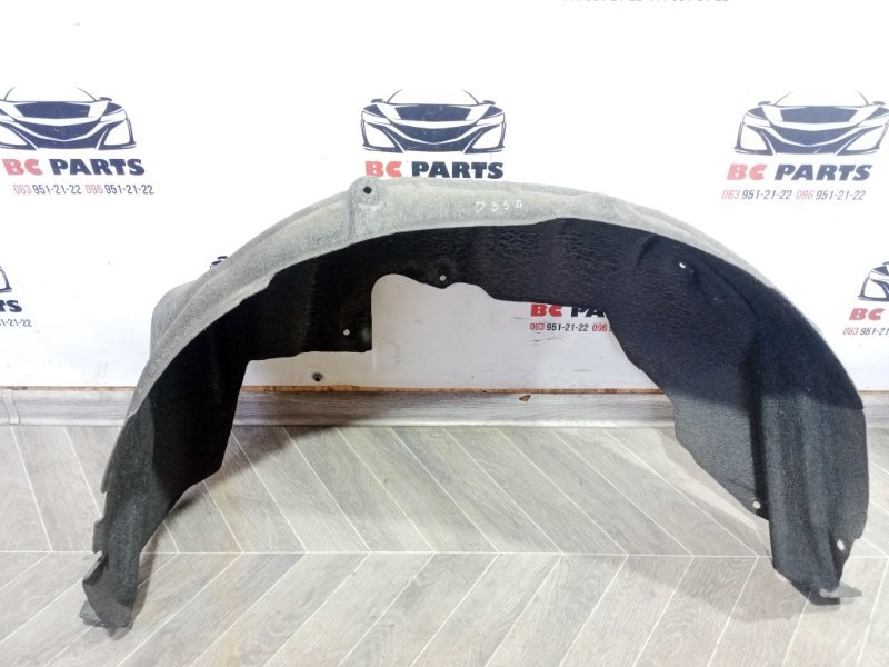 Подкрылок задний правый Rogue 2020 T33 2.5 Подкрылок задний правый Rogue 2020 T33 2.5