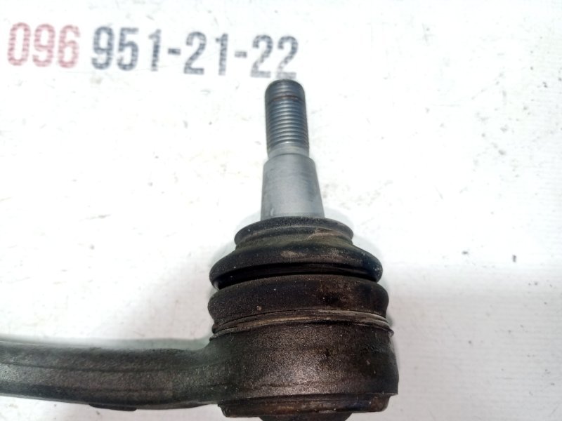 Рулевой наконечник правый Nissan Rogue T33 2.5