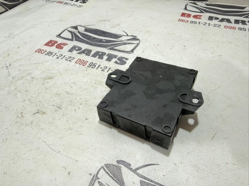 Блок управления крышкой багажника Rogue 2020 T33 2.5