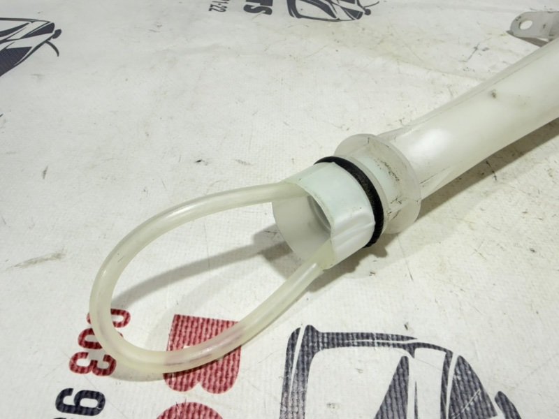 Горловина бачка стеклоомывателя Rogue 2020 T33 2.5 Горловина бачка стеклоомывателя Rogue 2020 T33 2.5