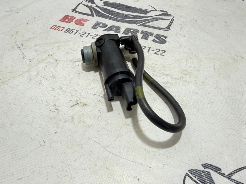 Насос омывателя Nissan Rogue T33 2.5