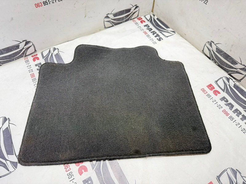 Комплект ковриков салона Rogue 2019 T32 QR25 2.5