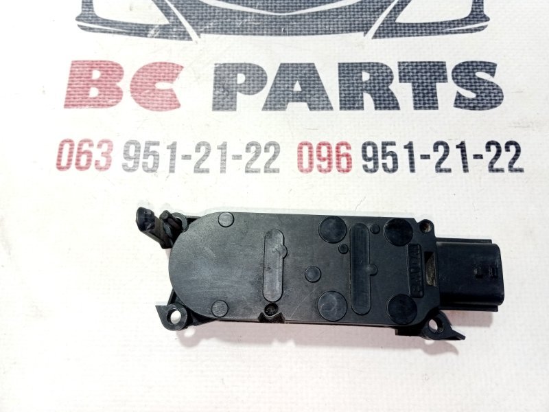 Моторчик жалюзей Nissan Rogue T33 2.5