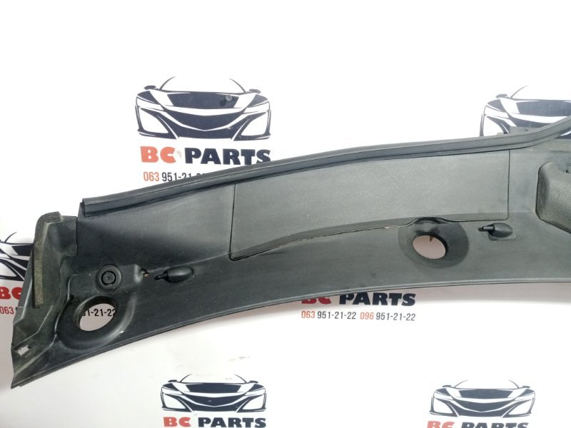 Жабо Nissan Rogue T33 2.5