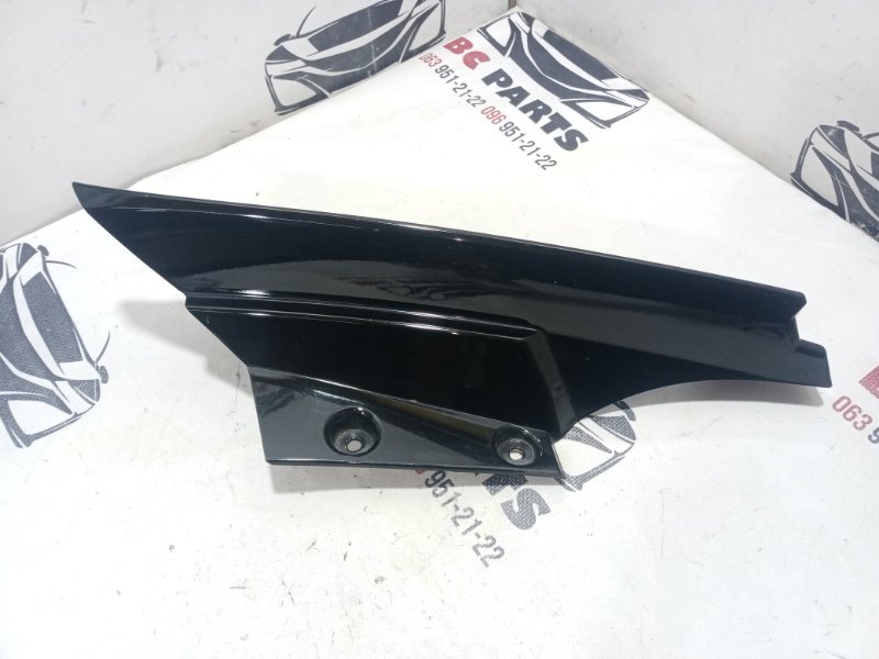 Накладка кузова левая Nissan Rogue T32 QR25 2.5