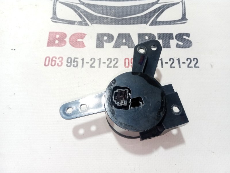 Блок управления полным приводом Nissan Rogue T33 2.5 Блок управления полным приводом Nissan Rogue T33 2.5