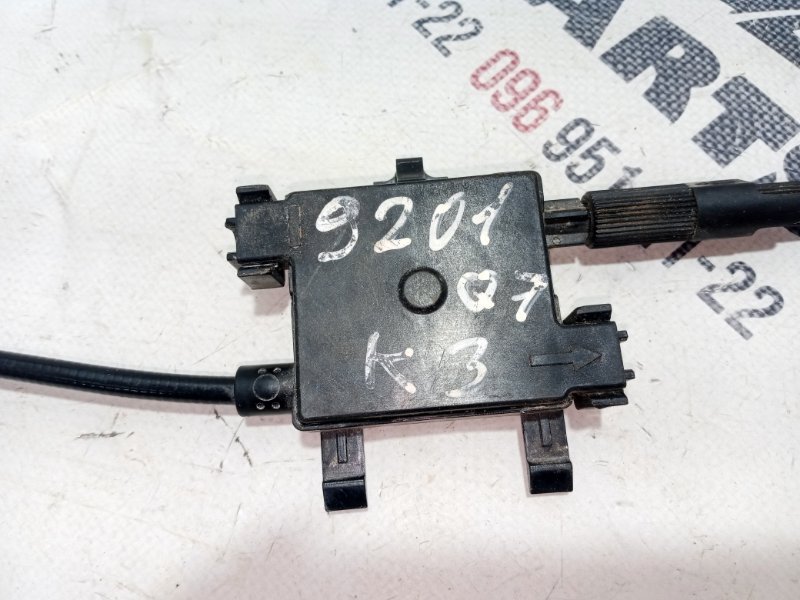 Трос замка капота Q7 2016-2020 4M 3.0