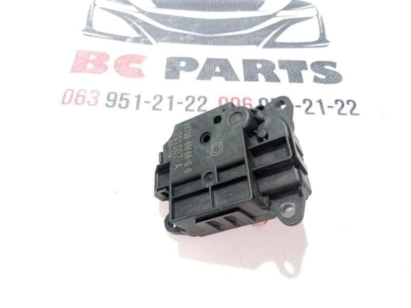Сервопривод заслонок печки Nissan Rogue 2021 T33 2.5 277306RF0A Б/У