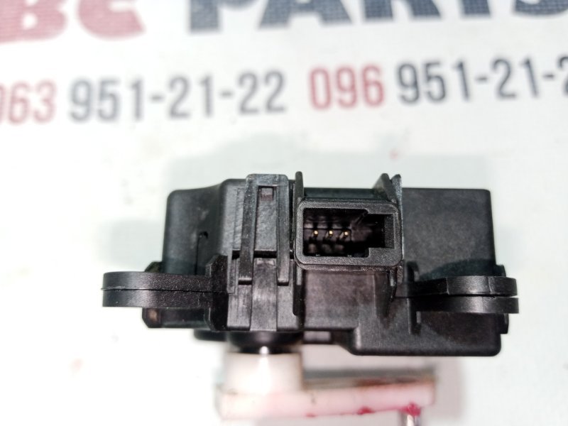 Сервопривод заслонок печки Rogue 2021 T33 2.5