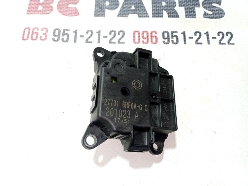 Сервопривод заслонок печки Nissan Rogue 2021 T33 2.5 277316RF0A Б/У