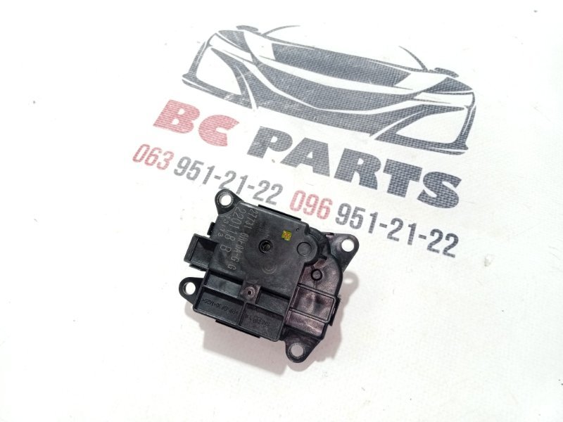 Сервопривод заслонок печки Nissan Rogue 2022 T33 1.5 277316RF0A Б/У