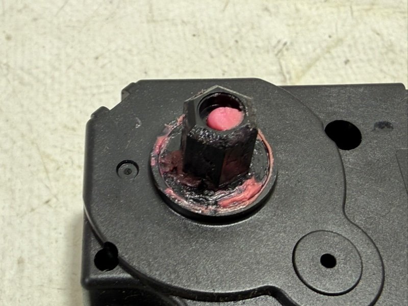 Сервопривод заслонок печки Rogue 2018 T32 QR25 2.5