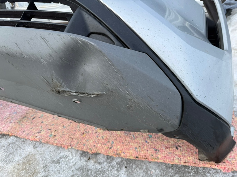 Бампер передний Nissan Rogue T33 2.5