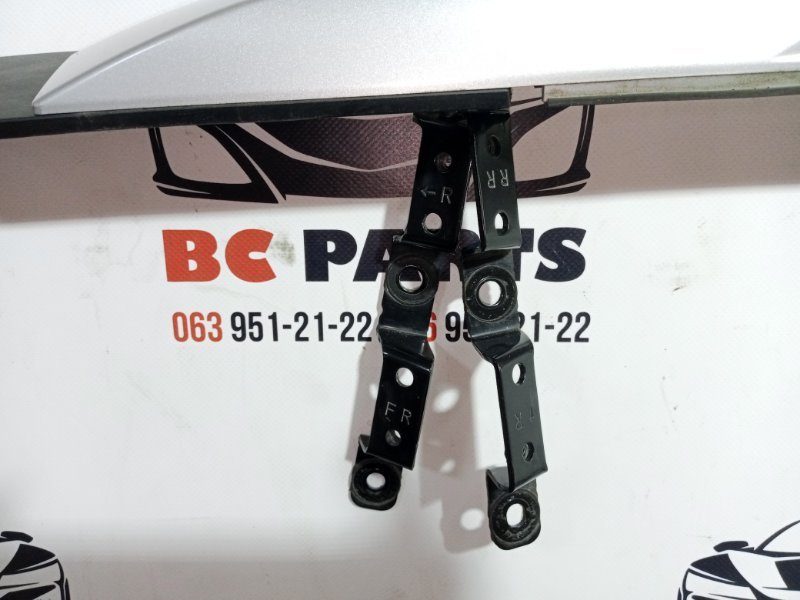 Рейлинг правый Rogue 2020 T33 2.5