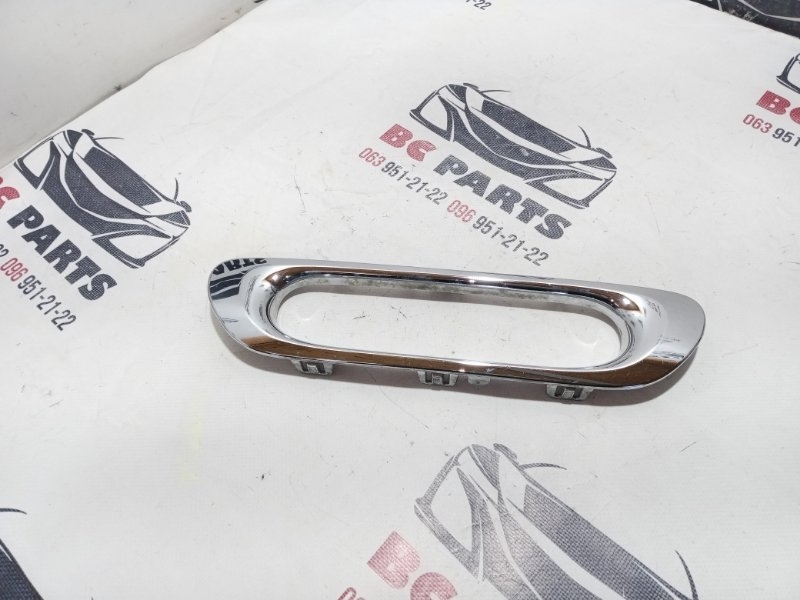 Накладка противотуманной фары задняя Mini Cooper 2018-2020 F55 1.5 51127365737 Б/У