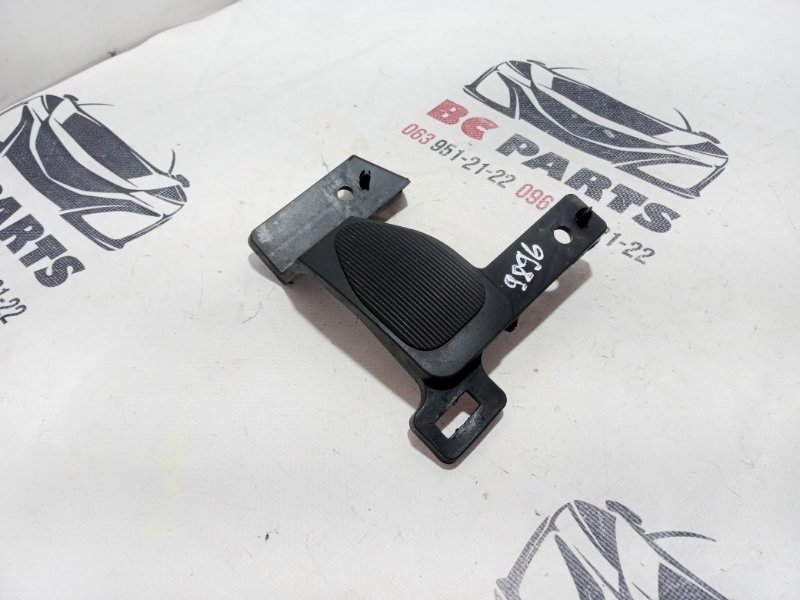 Заглушка ПТФ правая Rogue 2022 t33 1.5