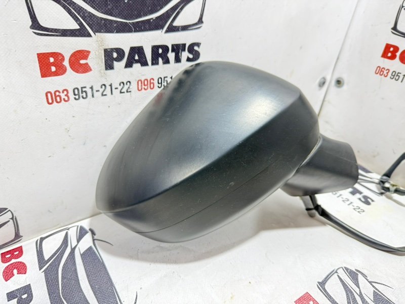 Зеркало заднего вида боковое правое Nissan Rogue 2022 t33 1.5 96301-6RR0B Б/У