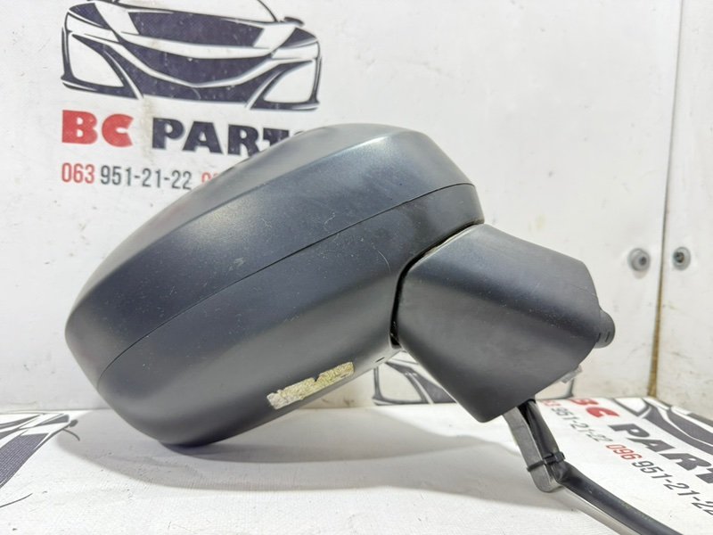 Зеркало заднего вида боковое правое Rogue 2022 t33 1.5