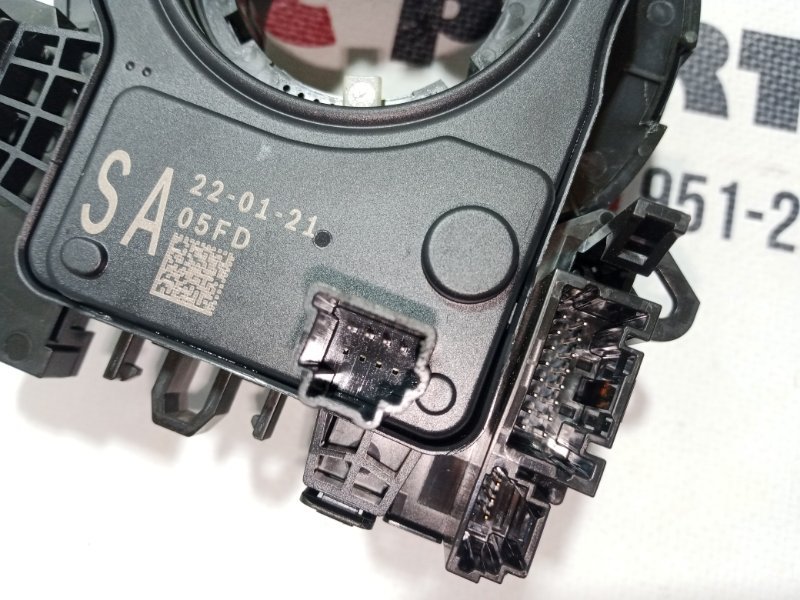 Шлейф подрулевой Nissan Rogue t33 1.5