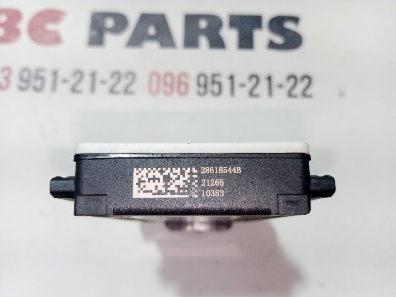 Датчик слепых зон задний Nissan Rogue t33 1.5