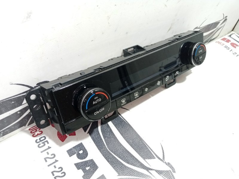 Блок управления климат-контролем Rogue 2021 T33 2.5