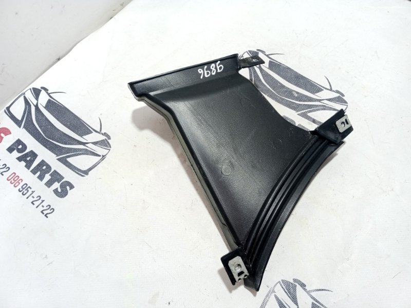 Воздуховод охлаждения тормозов передний правый Rogue 2022 t33 1.5