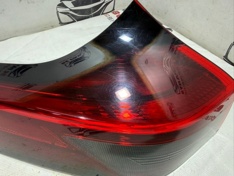 Фонарь наружный (в крыло) задний левый Rogue 2021 T33 2.5