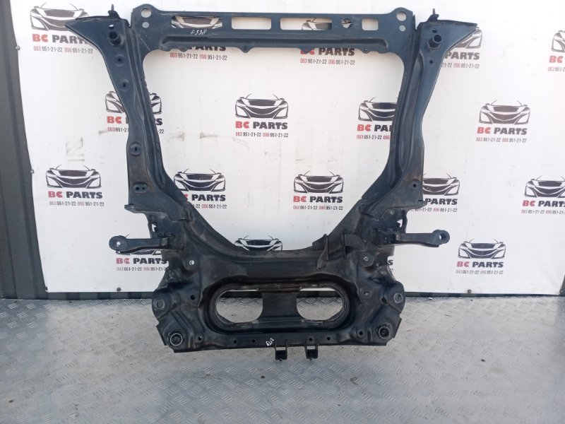 Подрамник передний Nissan Rogue 2021 T33 2.5 54401-6RA2A Б/У